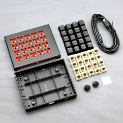 MAX Falcon-20 RGB Programmable Mini Macropad / Mechanical Keyboard (DIY KIT)